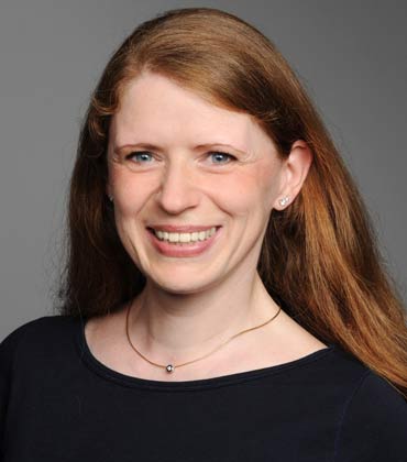 Dr. Claudia Durmus